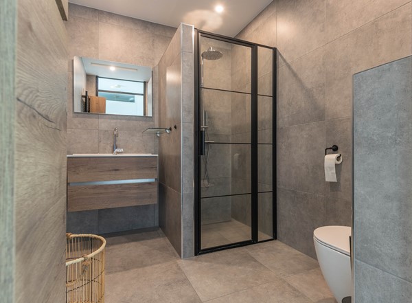Medium property photo - Dokter Nooterstraat 2, 2481 AV Woubrugge